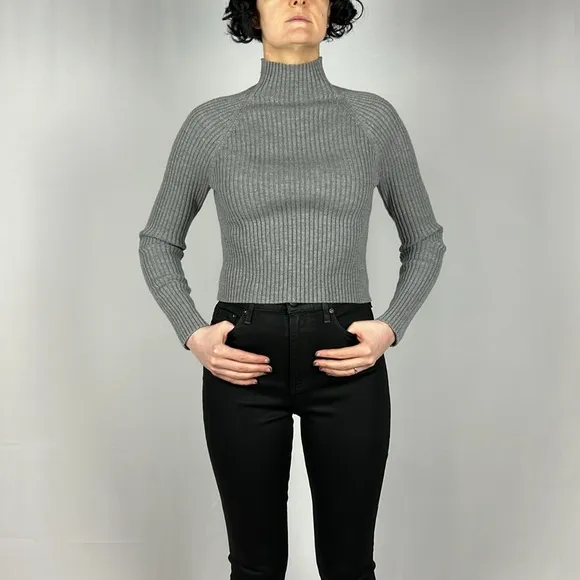 Alice &amp; Olivia Irena Turtleneck Sweater size M