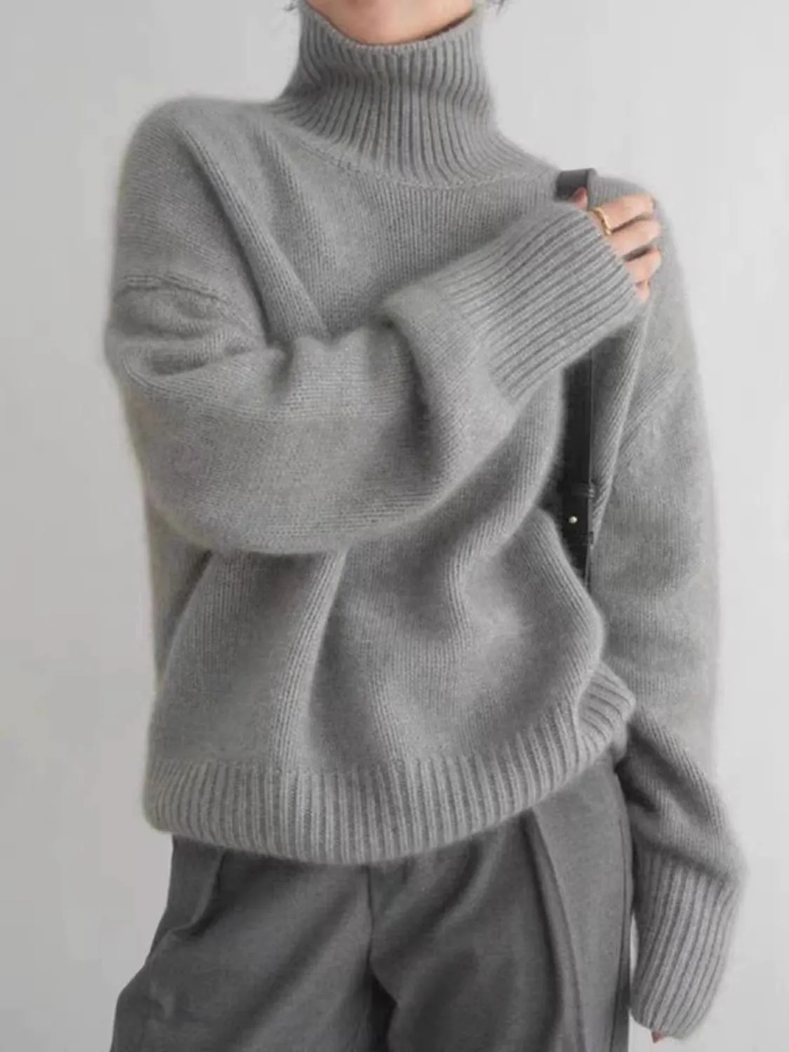 Ava Turtleneck Dropped Shoulder Oversized Sweater | 3 Colors | Poundton