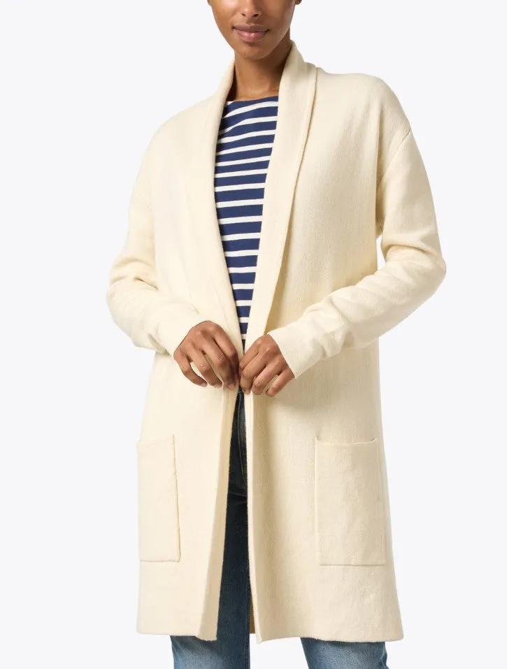Burgess Travel Coat; Chalk/Mocha