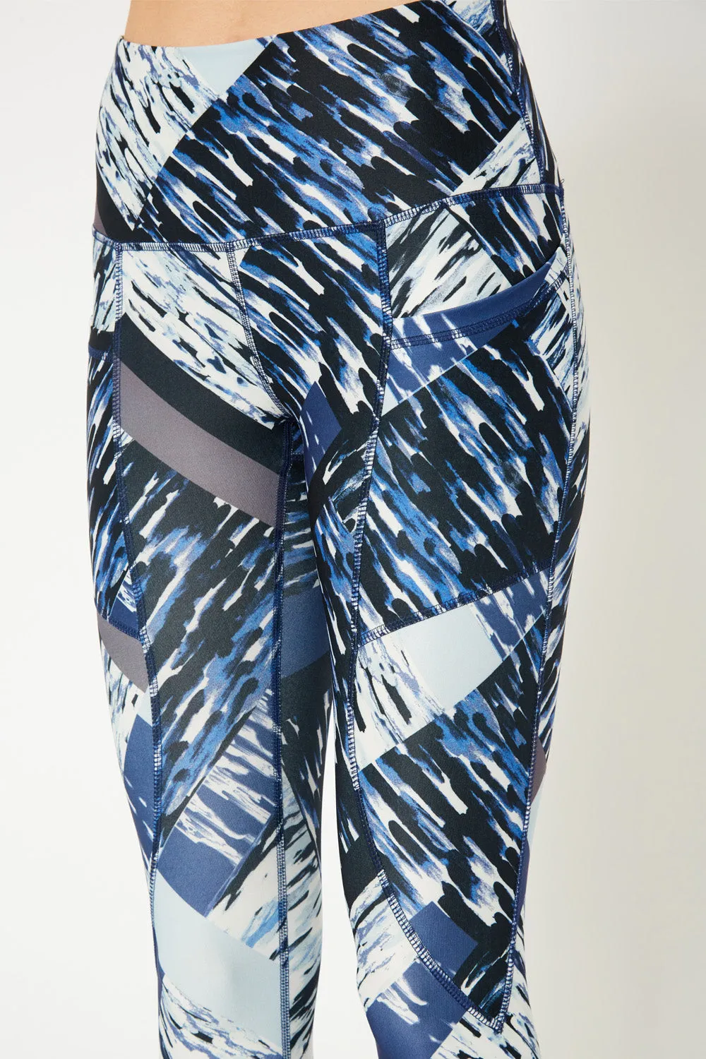 Cover Girl label mid rise leggings