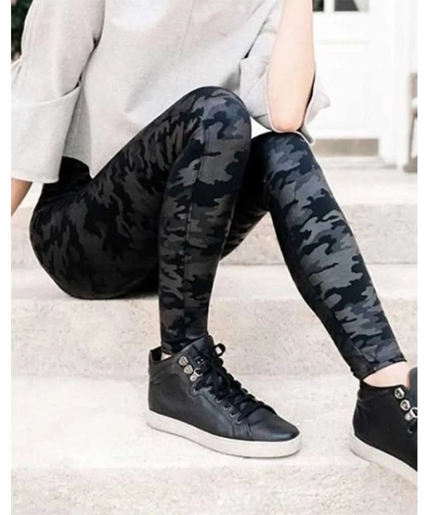 Faux Leather Leggings Matte Black Camo