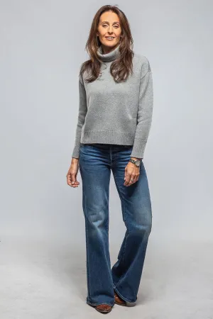 Favi Turtleneck Sweater In Grigio