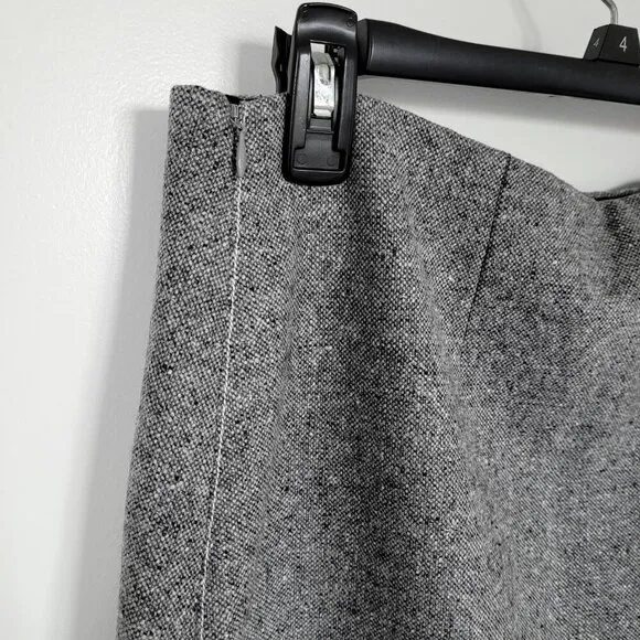 NWOT Theory Grey Speckled Wool Silk Easy Waist Mini Skirt