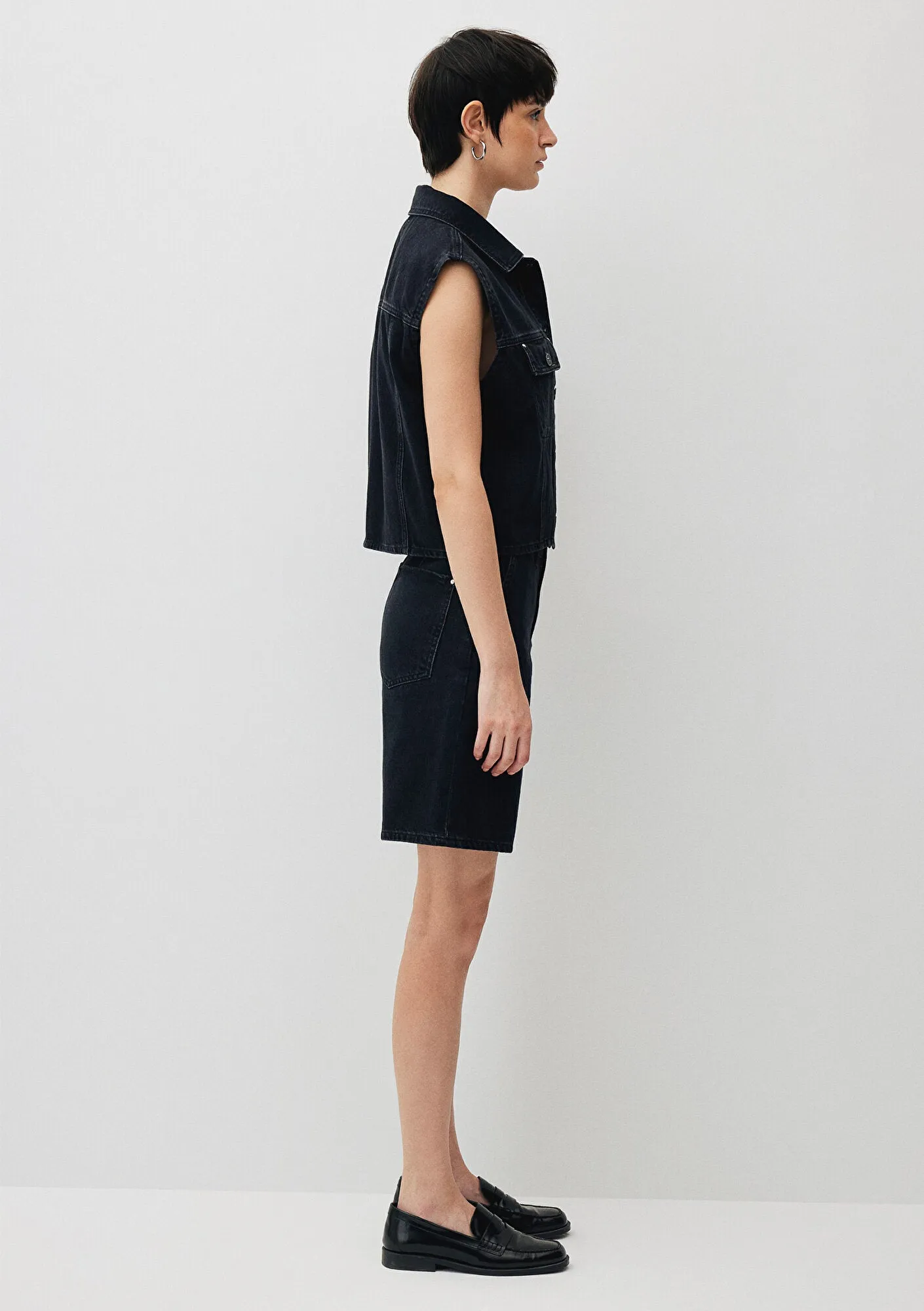 Pearl Dark Smoke Iconic Jean Vest