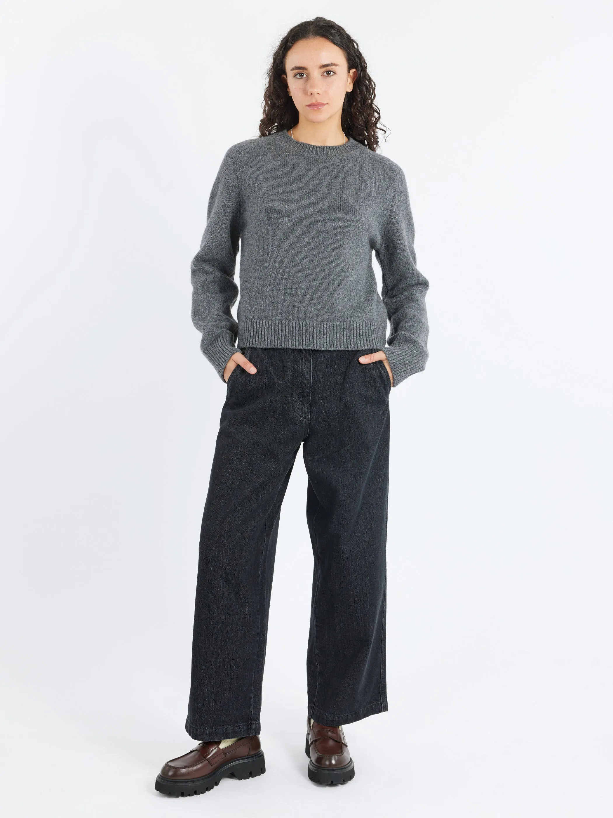 Plain Saddle Sleeve Crewneck