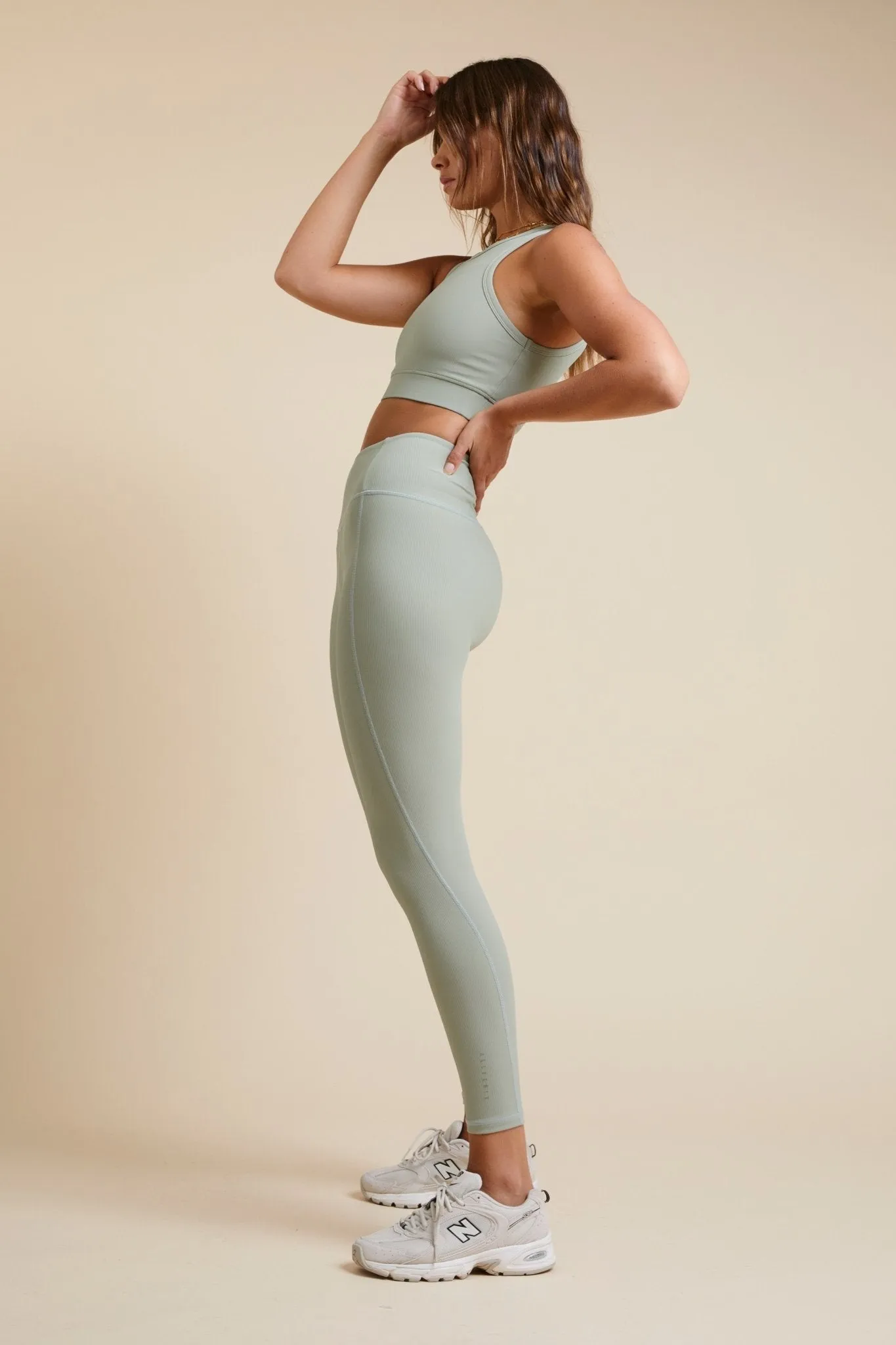 Ribbed Motion Legging (Rosemary)