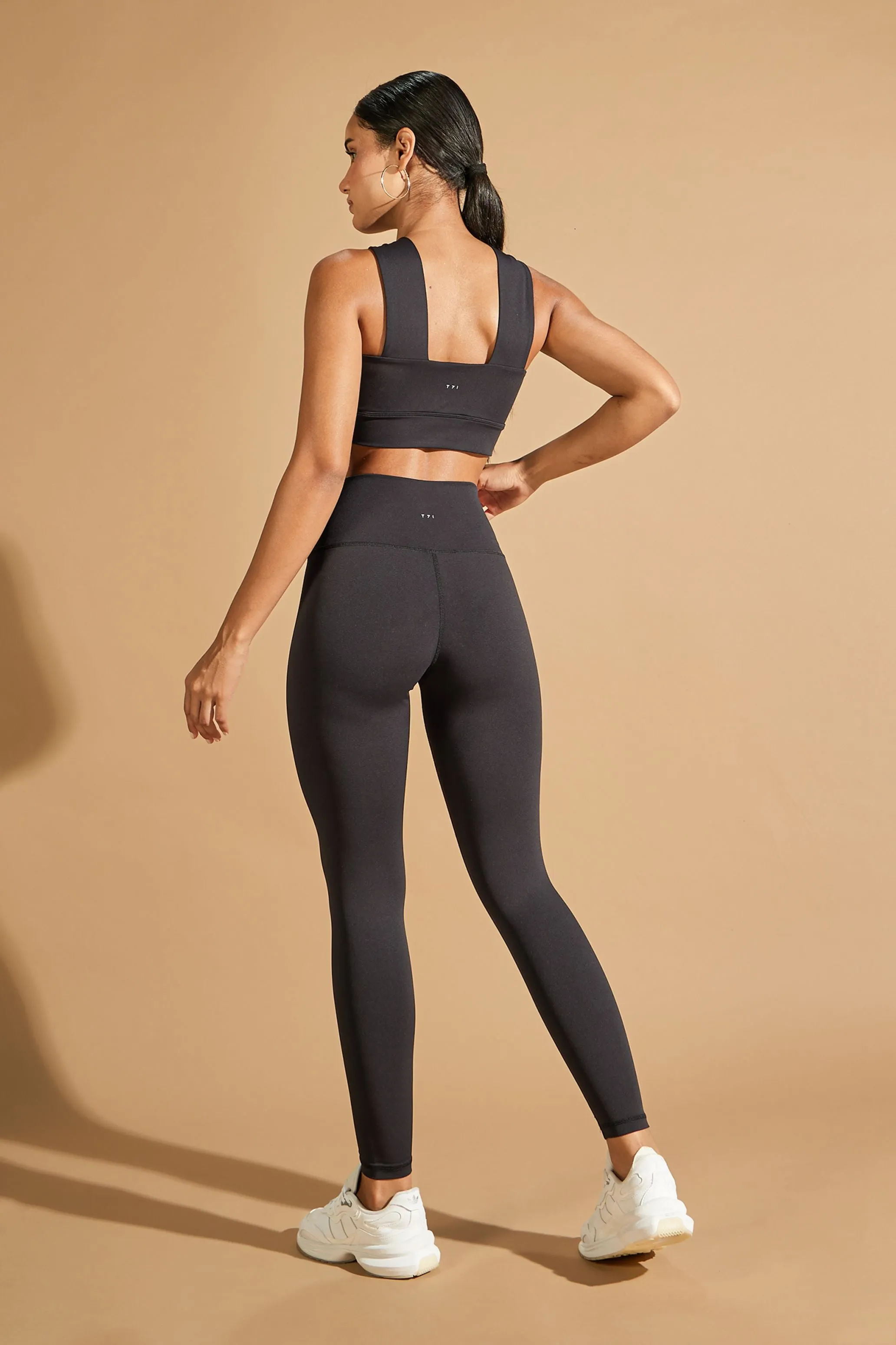 Sculpt Legging
