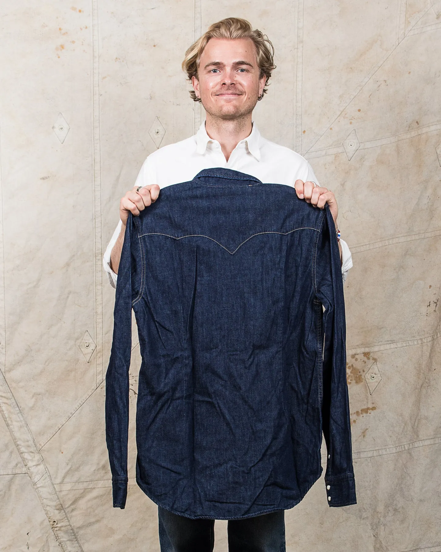 Second Hand Spellbound 48-736E Western Style 6oz Denim Shirt Rinsed Size 4/L