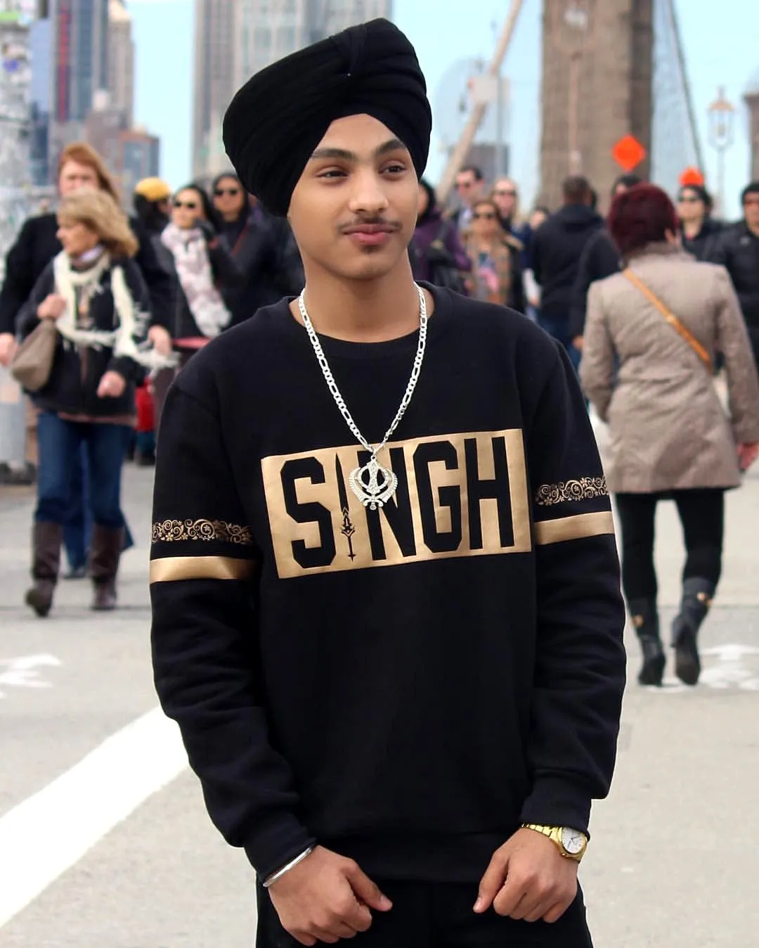 Singh - Crewneck Sweater