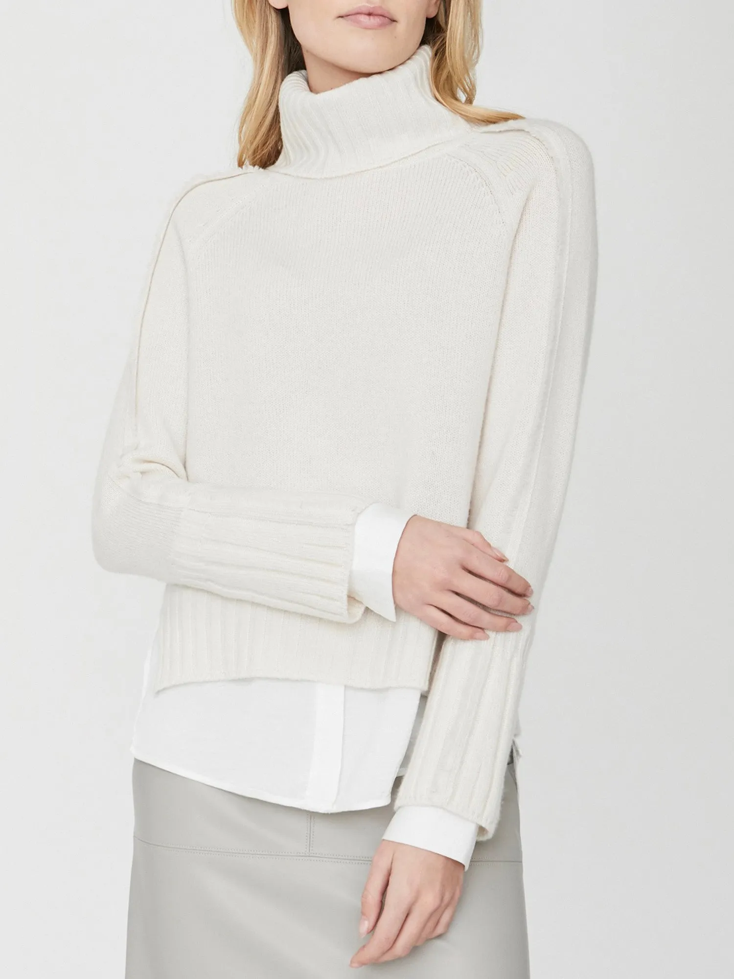 The Jolie Fringe Layered Looker
