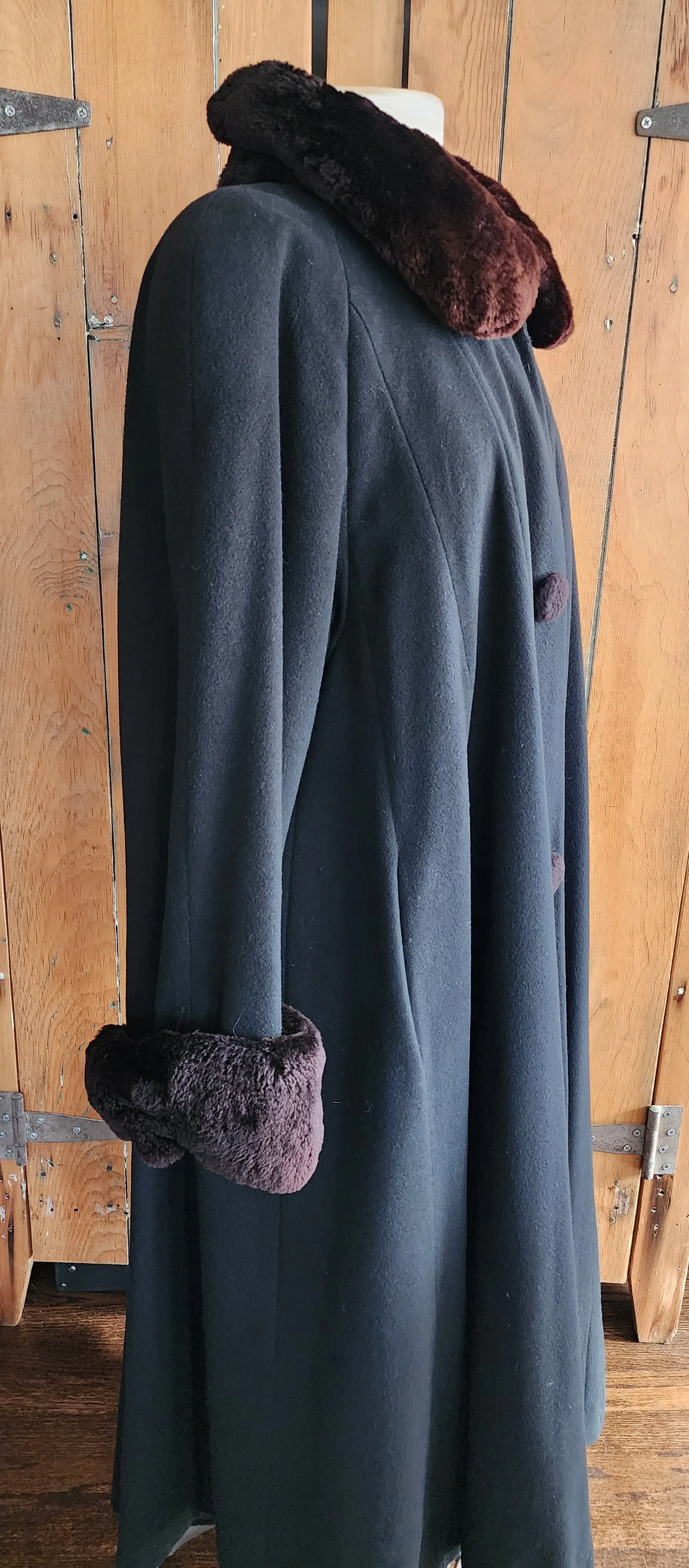 Vintage 80s Black Cashmere Swing Coat Sheared Beaver Fur Collar Cuffs Searle