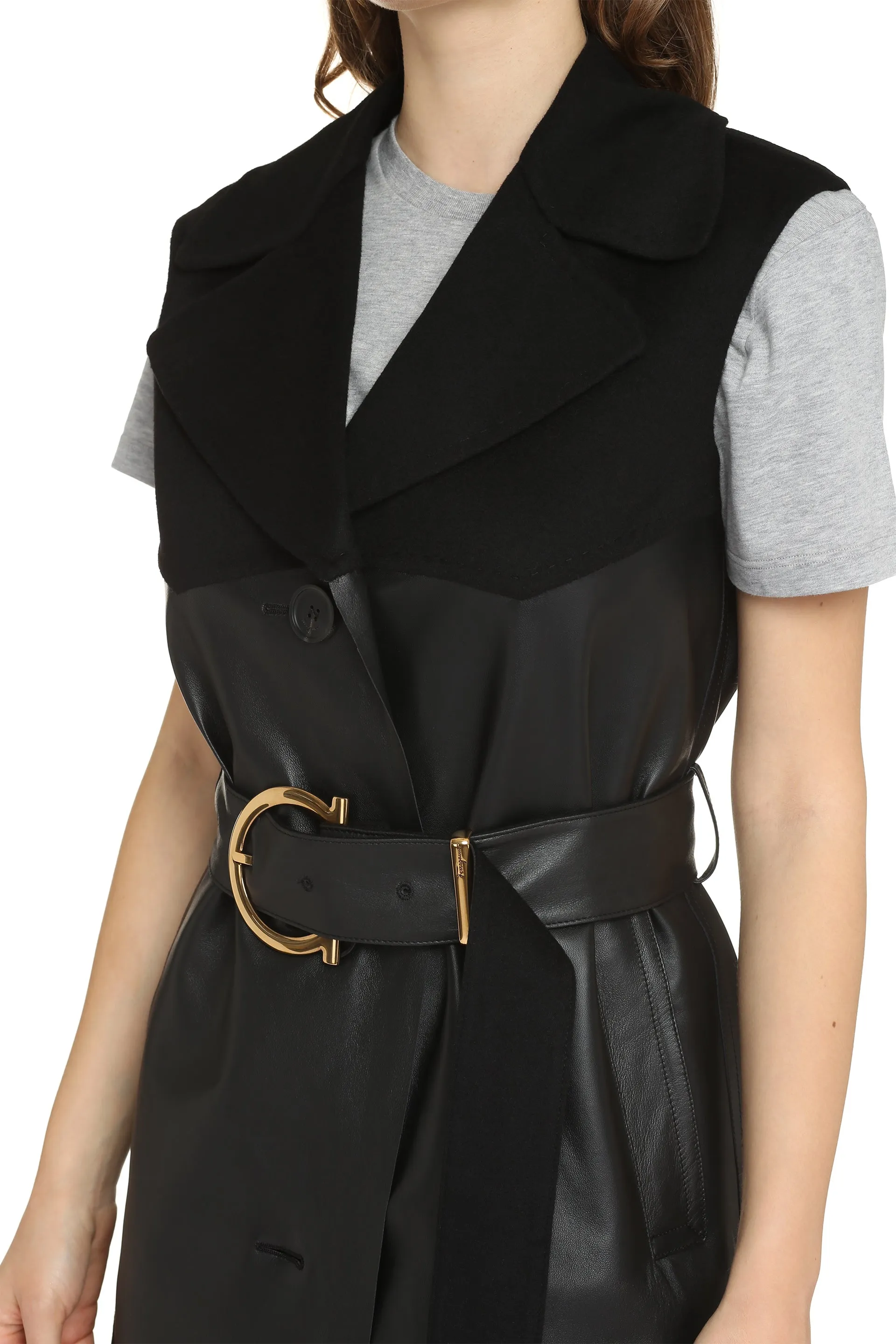 Wool and cashmere sleeveless coat