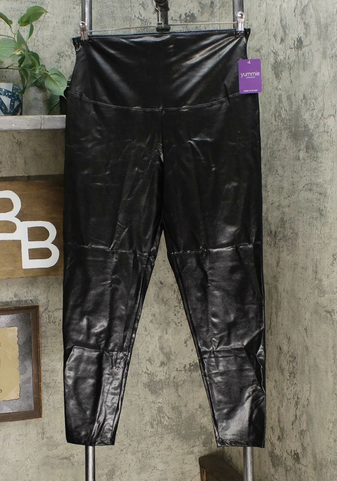 Yummie Pebbled Faux Leather Shaping Legging